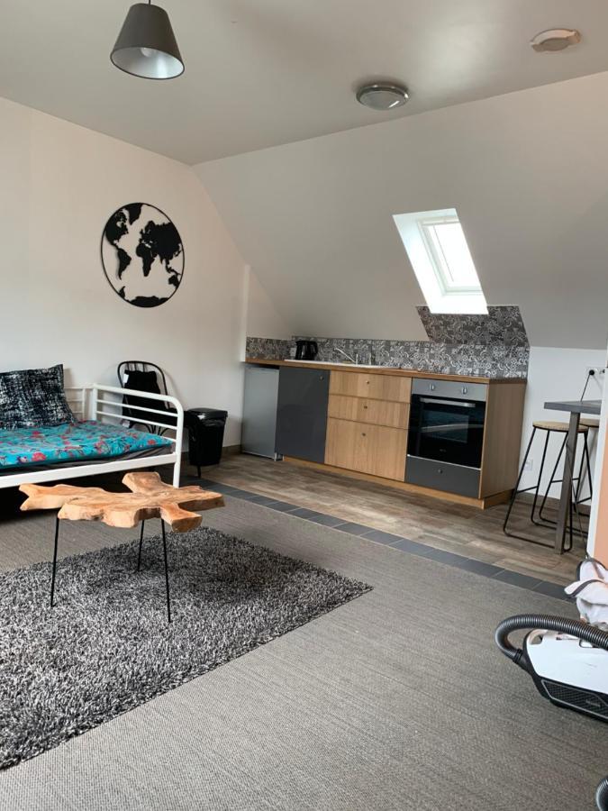 Appartement Belhommet 4 Landerneau Eksteriør billede